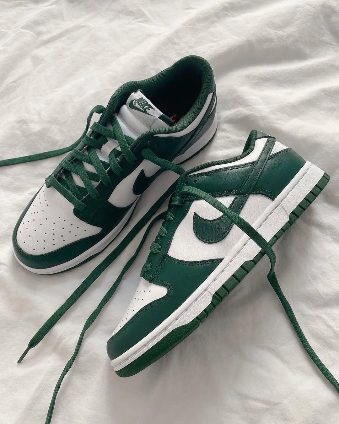 Dunk Low Team Green (2021) фото
