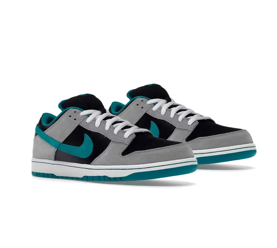 Dunk Low Pro SB Chrome Ball Incident фото