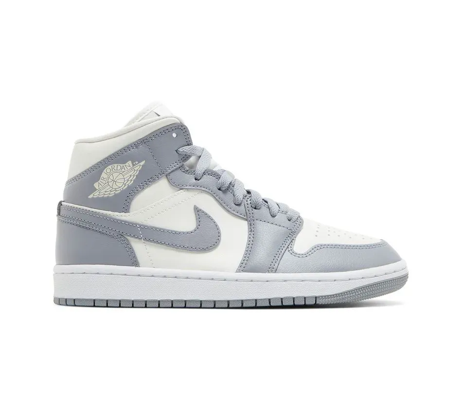 Air Jordan 1 Mid Stelth фото