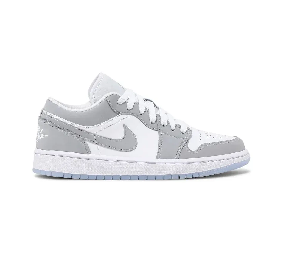 Низкие кроссовки Air Jordan 1 Low Wmns White Wolf Grey (Серый) Унисекс