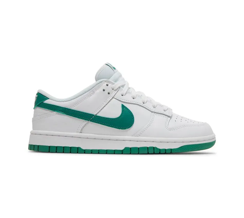 Низкие кроссовки Nike Dunk Low Wmns Green Noise (Белый) Унисекс