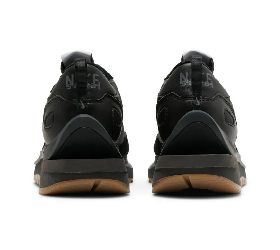 Sacai LDWaffle Sacai X VaporWaffle Black Gum фото