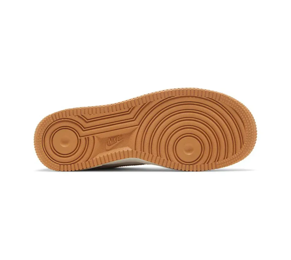 LXX Vacetta Tan