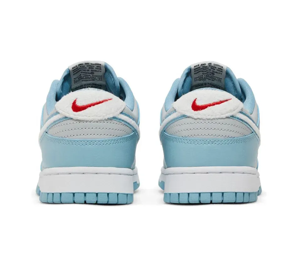 Fleece Swoosh-Light Blue