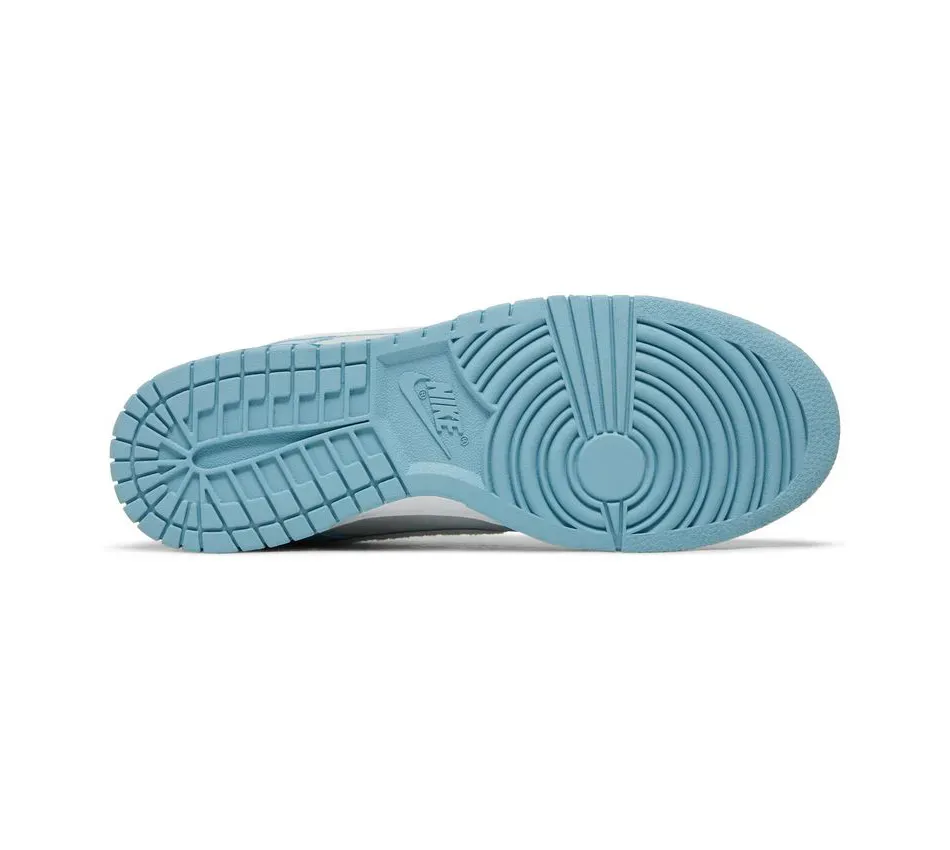 Fleece Swoosh-Light Blue
