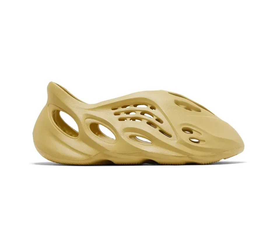 Шлёпанцы Adidas Yeezy Foam Runner Yeezy Foam Runner Sulfur (Бежевый) Унисекс