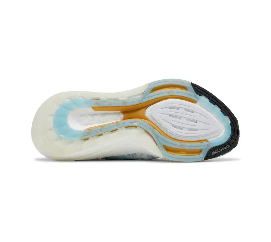 Ultra Boost 21 White Clear Blue фото