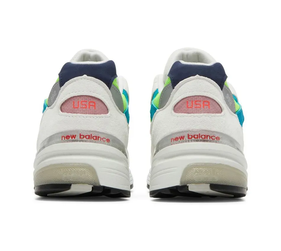 992 White Neon Cyan фото
